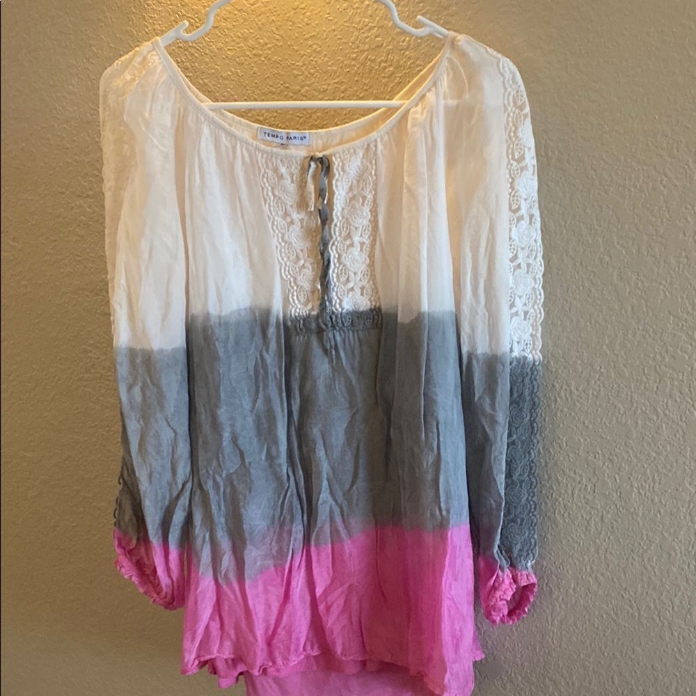 SILK Tempo Paris White, Gray, and pink 100% Silk Top/ Size Large